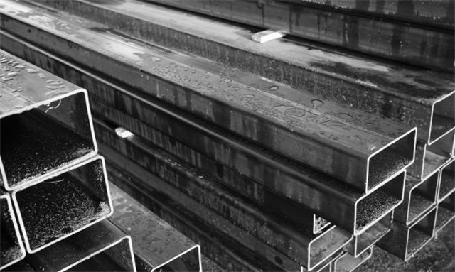 边坝无缝方矩管类型